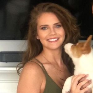 Meet your Posher, Kristen